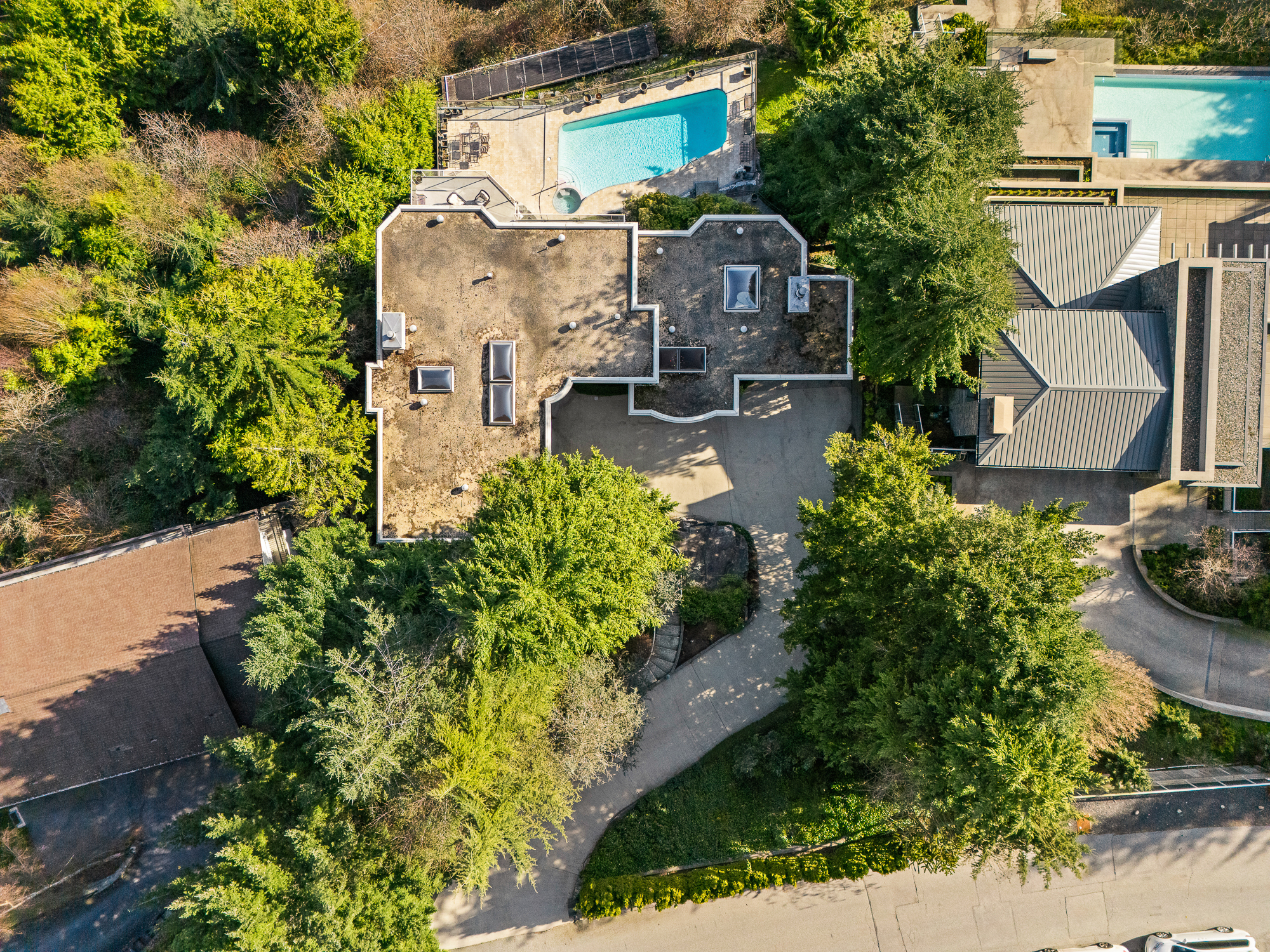 1114 Millstream Road